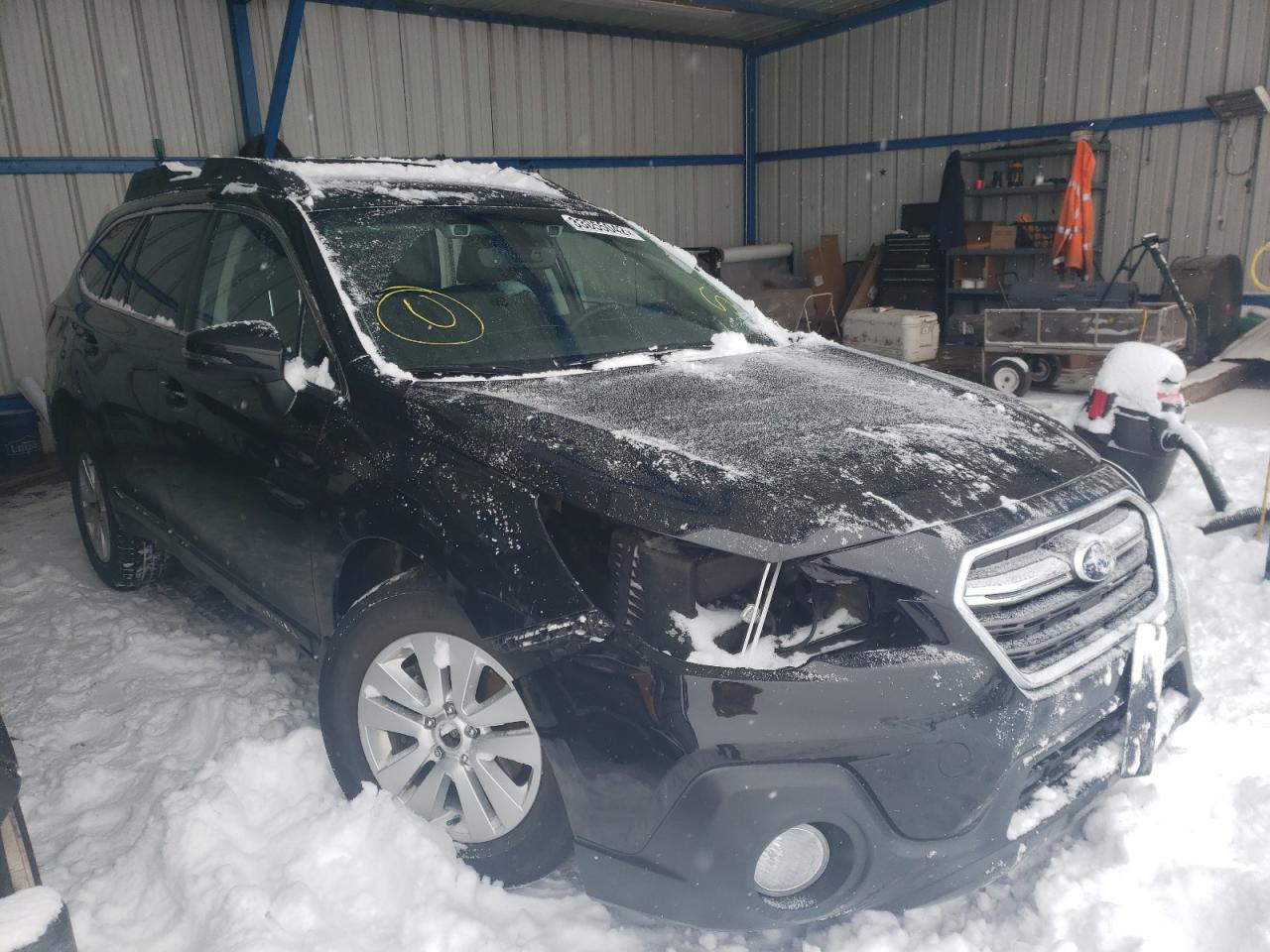 SUBARU OUTBACK 2. 2018 with VIN 4S4BSAFC3J3352172 - Photo from auction