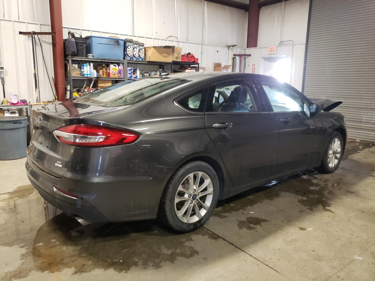 Photo 4 from auction – 2019 FORD FUSION SE with VIN 3FA6P0HD2KR185867