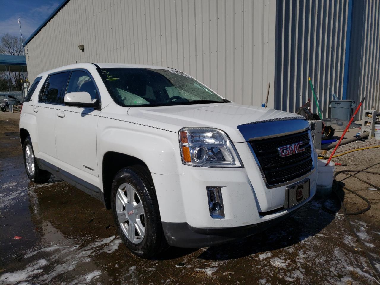 GMC TERRAIN SL 2014 with VIN 2GKALMEK0E6294595 - Photo from auction