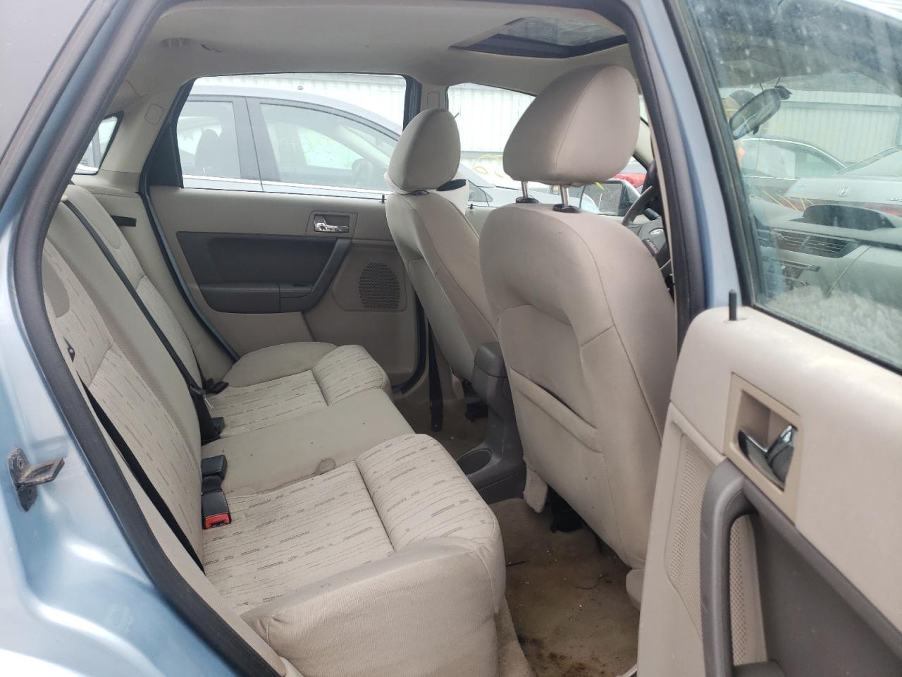 Photo 6 from auction – 2008 FORD FOCUS SE with VIN 1FAHP35N88W166754