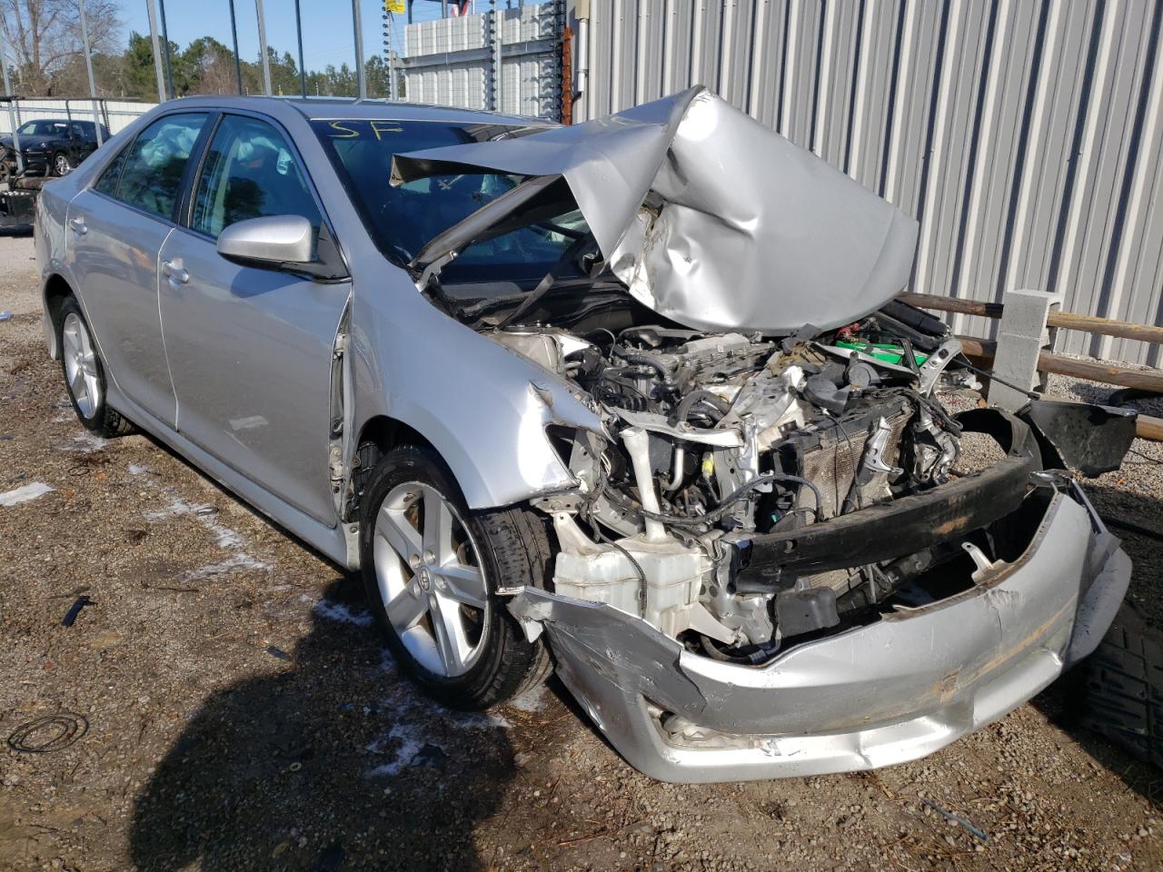 TOYOTA CAMRY L 2014 with VIN 4T1BF1FK4EU345680 - Photo from auction