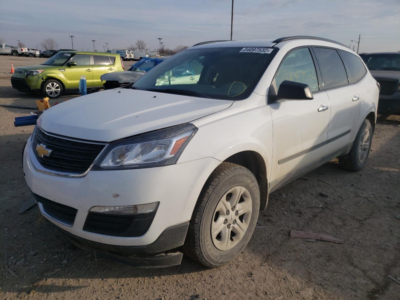 Photo 2 from auction – 2017 CHEVROLET TRAVERSE L with VIN 1GNKRFKD1HJ277951