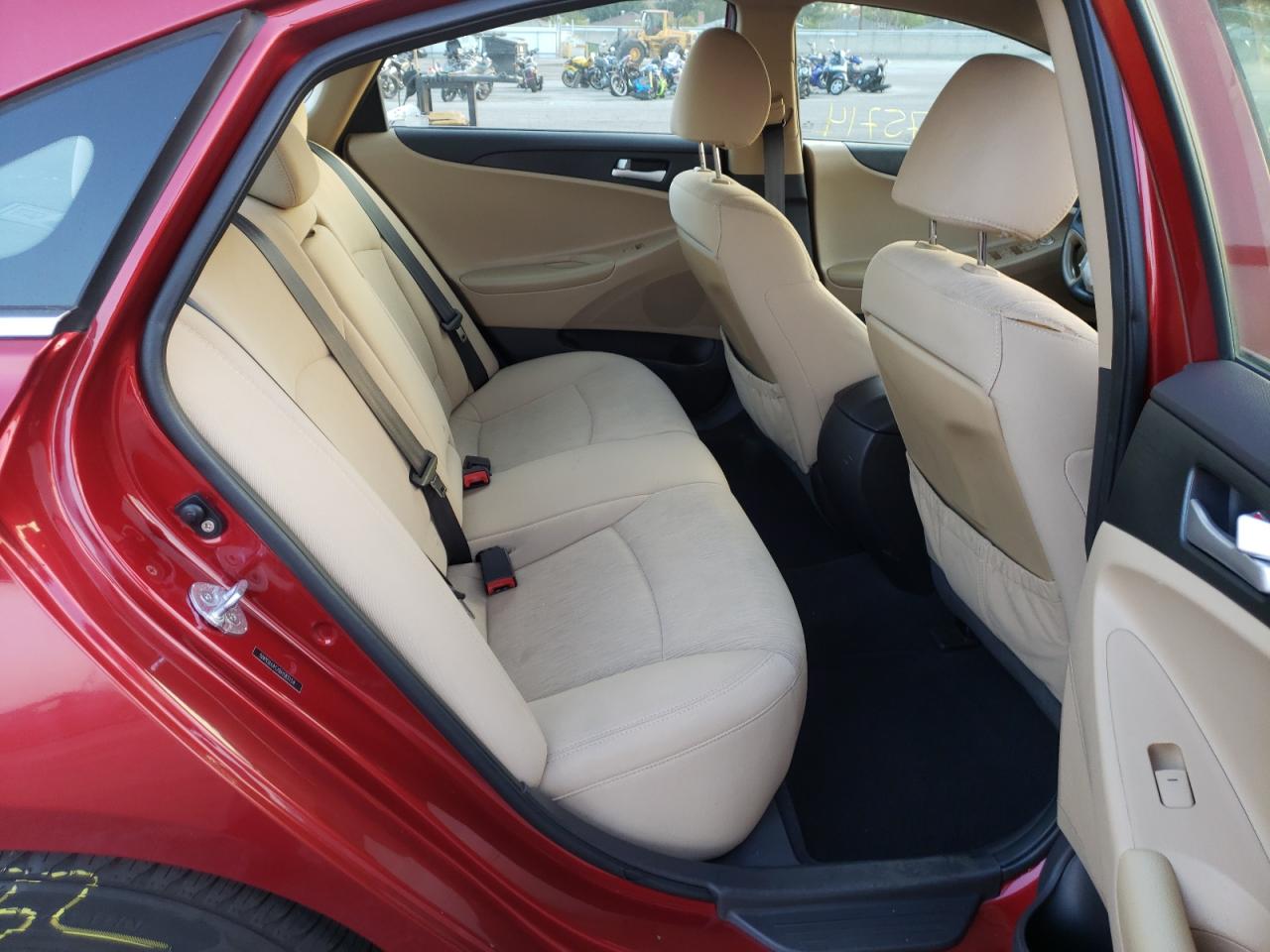 Photo 6 from auction – 2011 HYUNDAI SONATA GLS with VIN 5NPEB4ACXBH183154