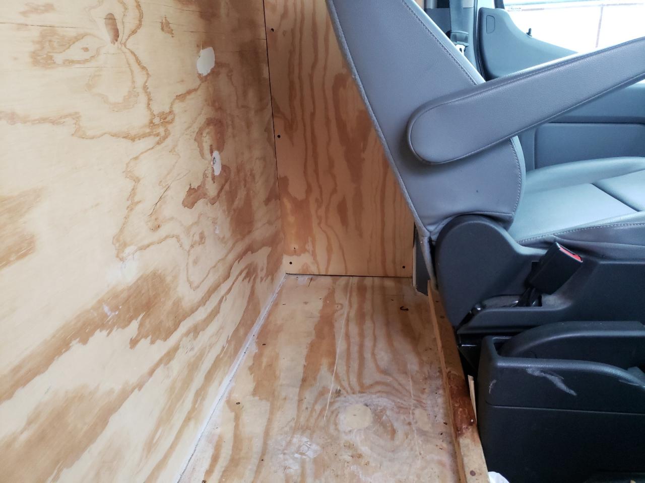 Photo 6 from auction – 2017 FORD TRANSIT T- with VIN 1FTBW3XM5HKB34469