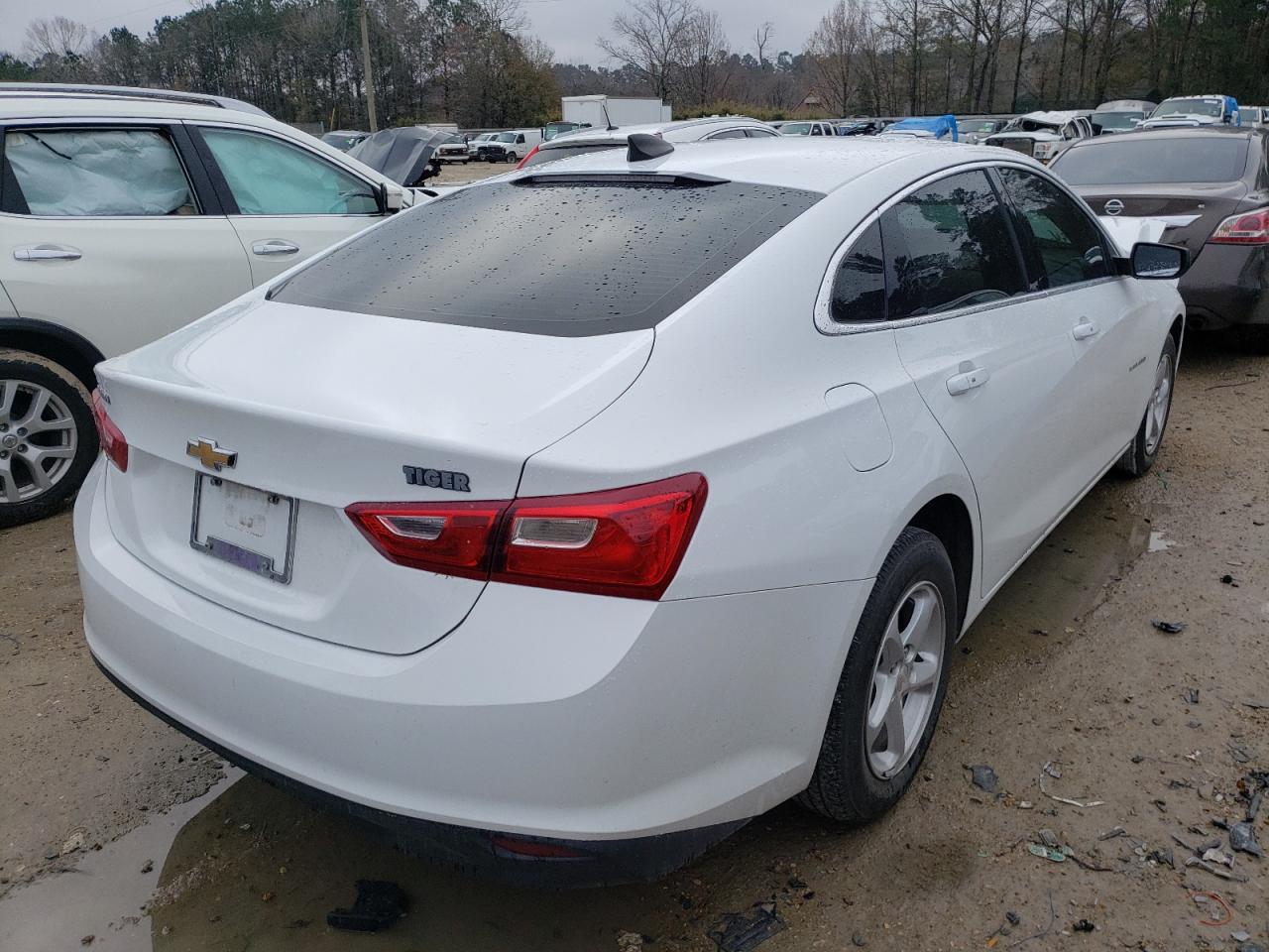Photo 4 from auction – 2018 CHEVROLET MALIBU LS with VIN 1G1ZB5ST0JF278801