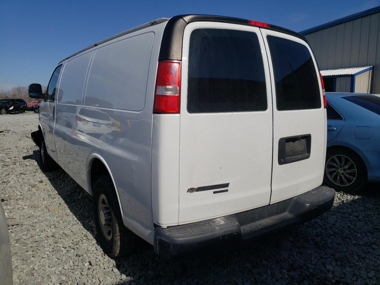 Photo 3 from auction – 2015 CHEVROLET EXPRESS G2 with VIN 1GCWGFCF5F1263273