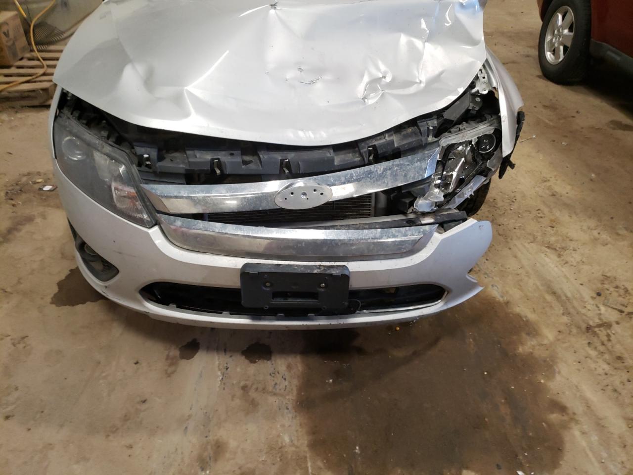Photo 9 from auction – 2011 FORD FUSION SE with VIN 3FAHP0HA2BR336544