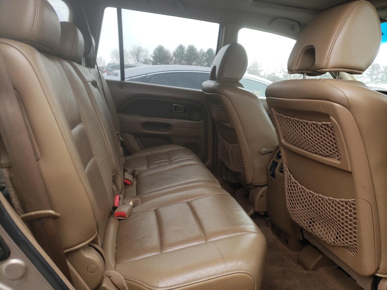 Photo 6 from auction – 2007 HONDA PILOT EXL with VIN 5FNYF18537B022853