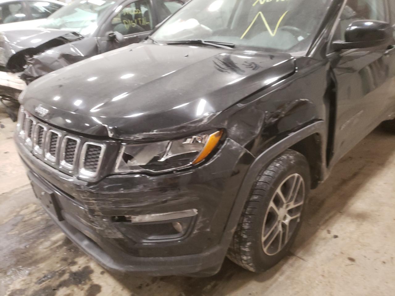 Photo 9 from auction – 2018 JEEP COMPASS LA with VIN 3C4NJDBB2JT150477