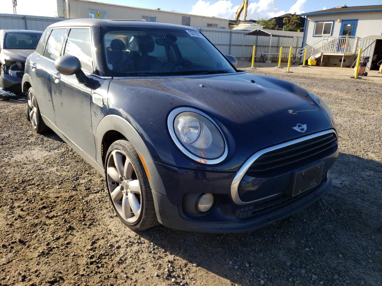 MINI COOPER CLU 2016 with VIN WMWLN5C50G2E29480 - Photo from auction
