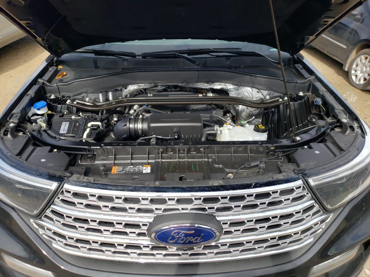 Photo 7 from auction – 2020 FORD EXPLORER L with VIN 1FMSK7FH7LGA43346