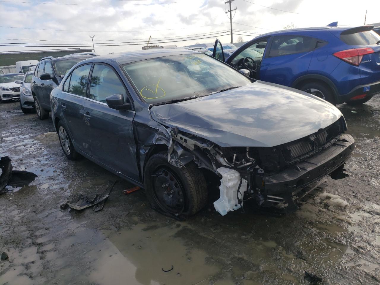 Photo 9 from auction – 2017 VOLKSWAGEN JETTA S with VIN 3VW2B7AJ4HM336792