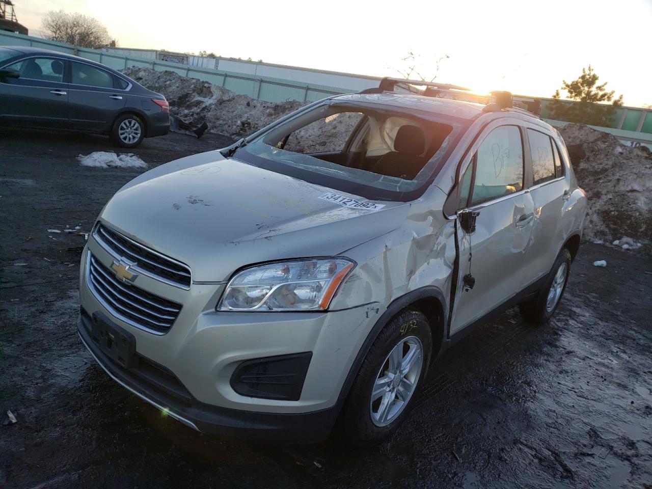 Photo 2 from auction – 2016 CHEVROLET TRAX 1LT with VIN 3GNCJPSB5GL268225