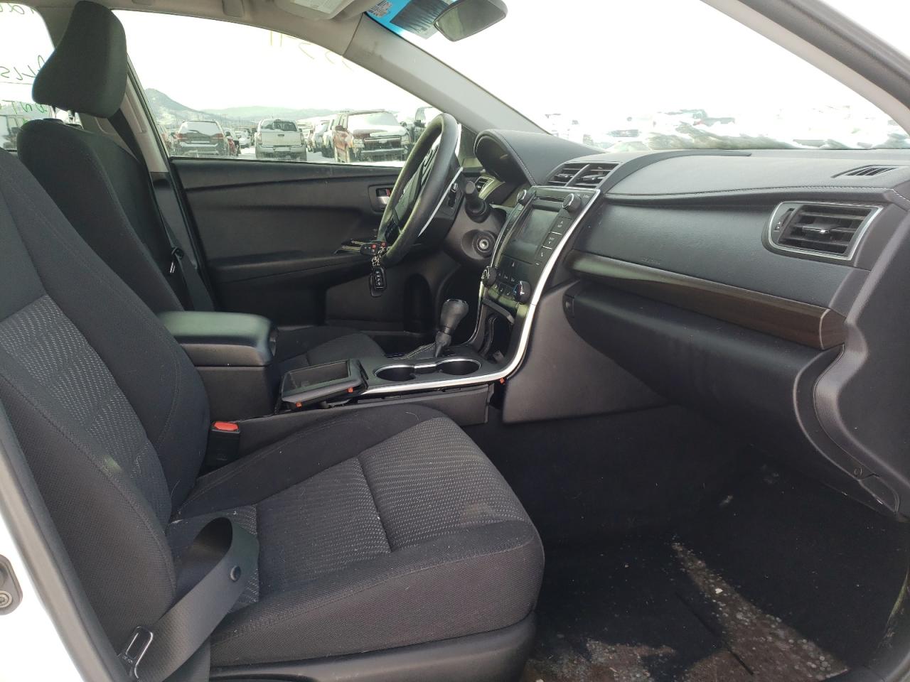 Photo 5 from auction – 2016 TOYOTA CAMRY LE with VIN 4T4BF1FK9GR580018