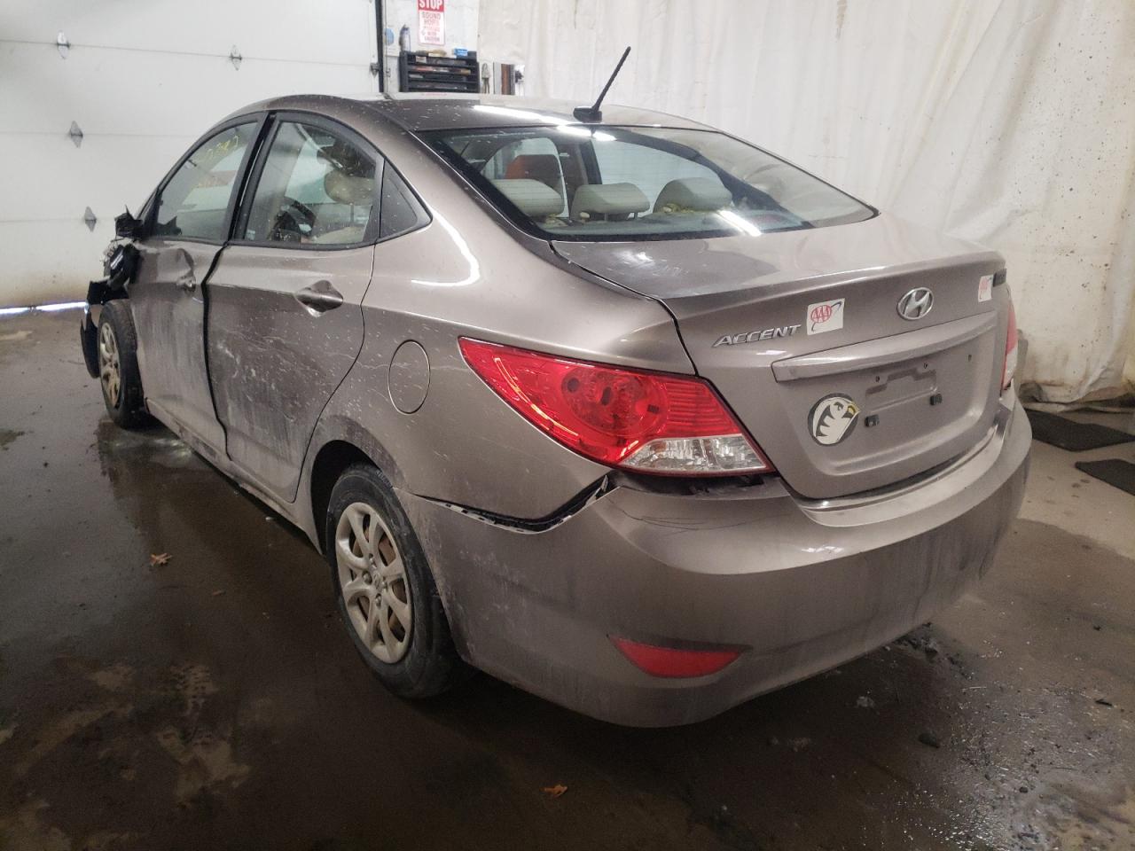 Photo 3 from auction – 2013 HYUNDAI ACCENT GLS with VIN KMHCT4AE4DU489678
