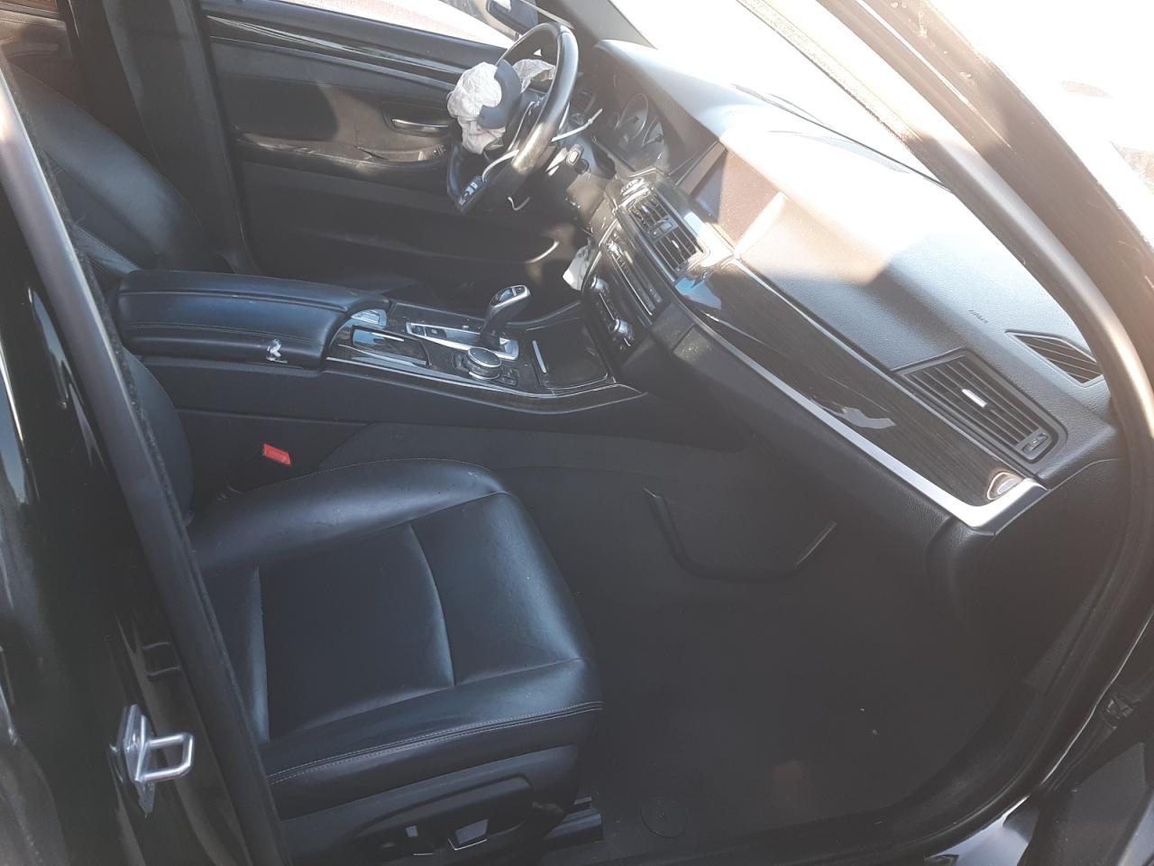 Photo 5 from auction – 2016 BMW 528 I with VIN WBA5A5C58GD529798
