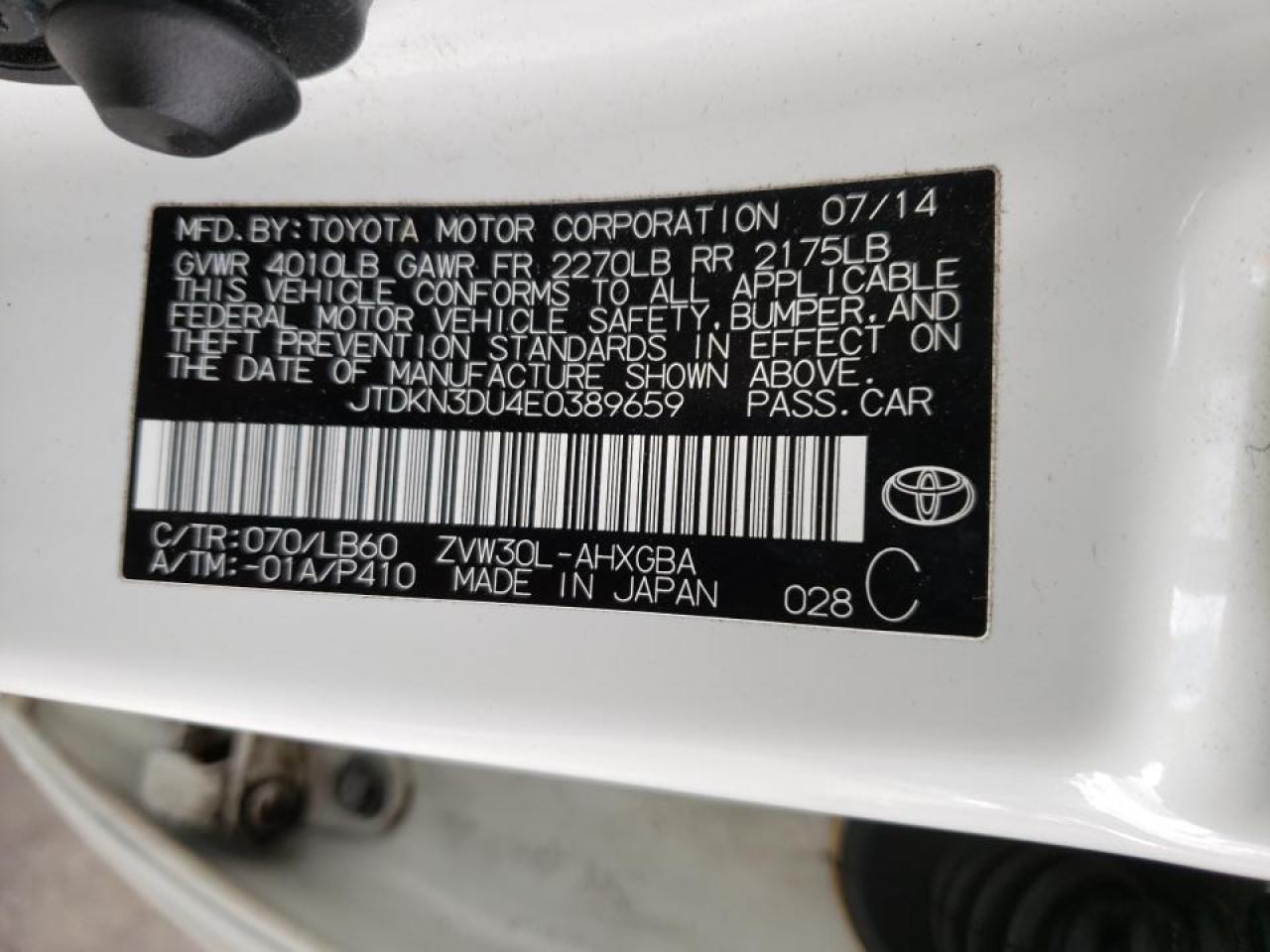 Photo 10 from auction – 2014 TOYOTA PRIUS with VIN JTDKN3DU4E0389659