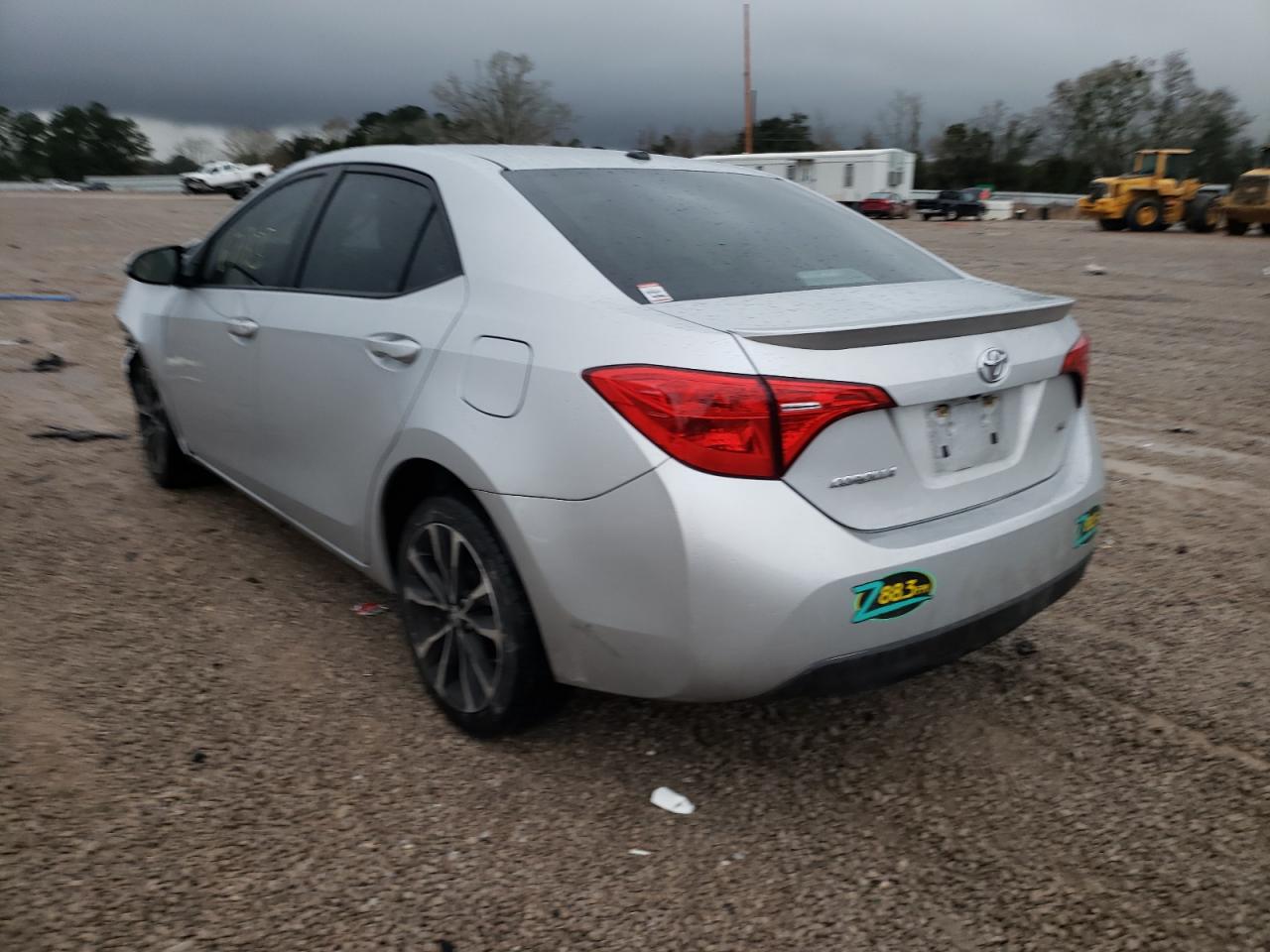 Photo 3 from auction – 2018 TOYOTA COROLLA L with VIN 5YFBURHE6JP794303