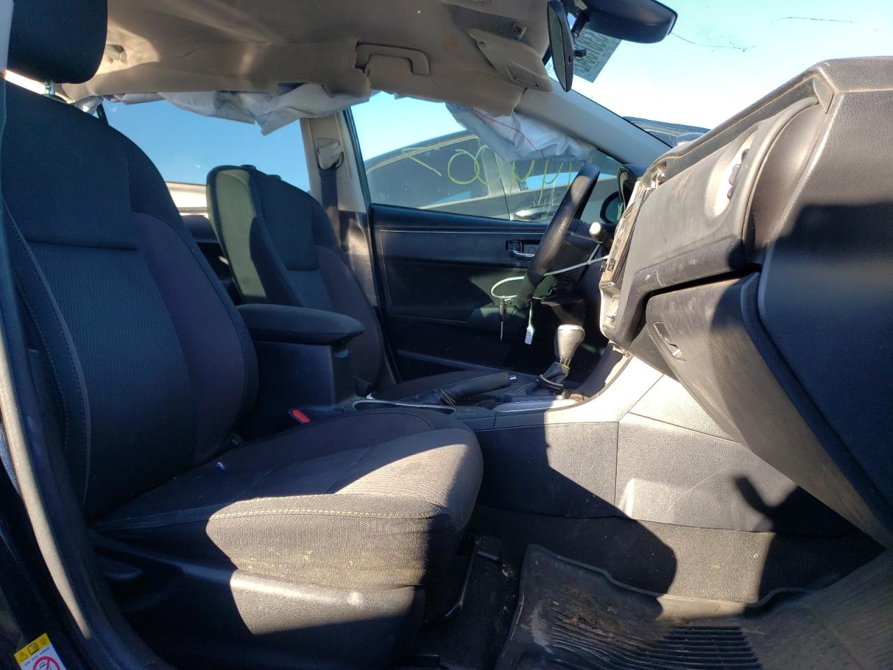 Photo 5 from auction – 2018 TOYOTA COROLLA L with VIN 2T1BURHE1JC098996