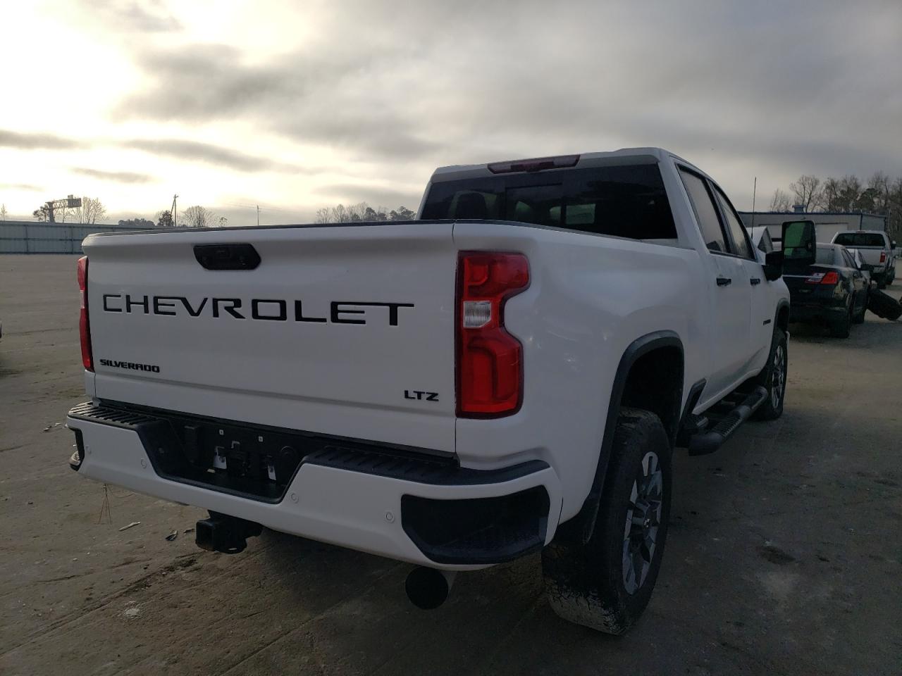 Photo 4 from auction – 2021 CHEVROLET SILVERADO with VIN 1GC4YPEY1MF196289
