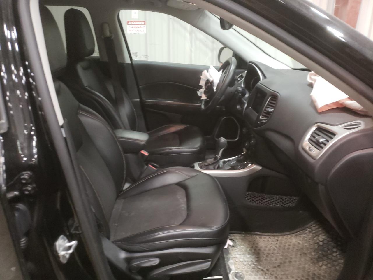 Photo 5 from auction – 2018 JEEP COMPASS LA with VIN 3C4NJDBB2JT150477