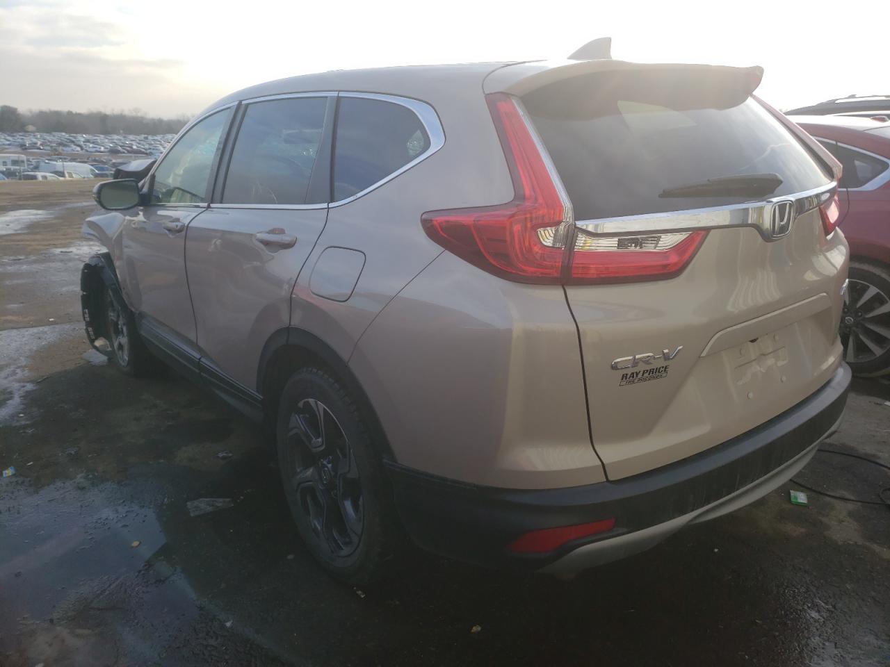 Photo 3 from auction – 2018 HONDA CR-V EX with VIN 2HKRW2H58JH697987