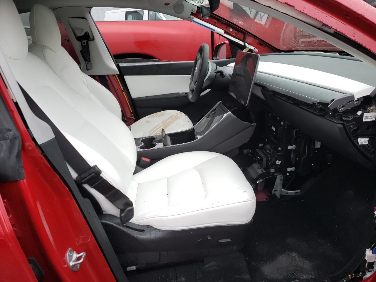 Photo 5 from auction – 2020 TESLA MODEL Y with VIN 5YJYGDEE5LF057018