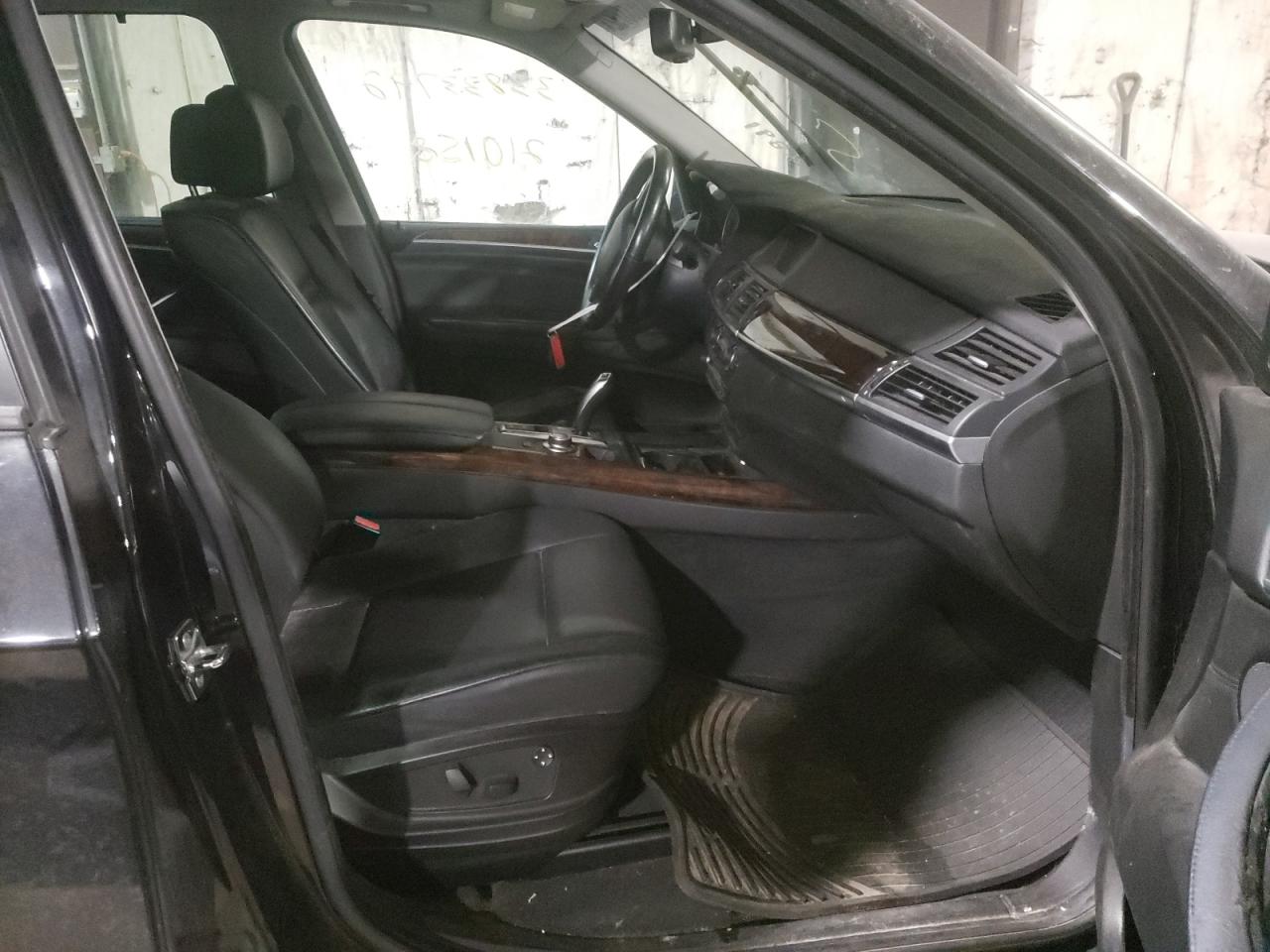 Foto 5 de la subasta – 2008 BMW X5 3.0I con VIN 5UXFE43528L031852