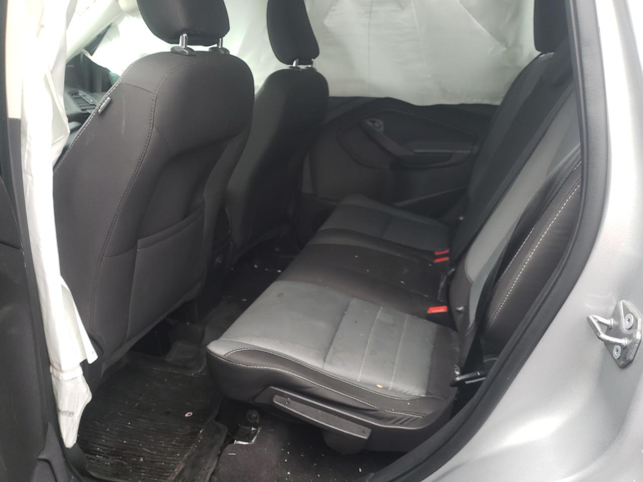 Photo 6 from auction – 2018 FORD ESCAPE S with VIN 1FMCU0F76JUA69674