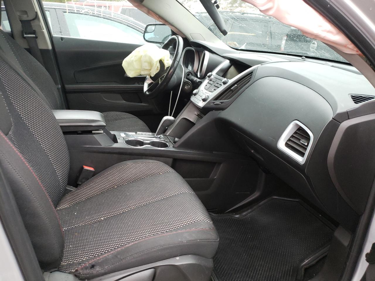 Photo 5 from auction – 2013 CHEVROLET EQUINOX LT with VIN 2GNFLEEK0D6103920