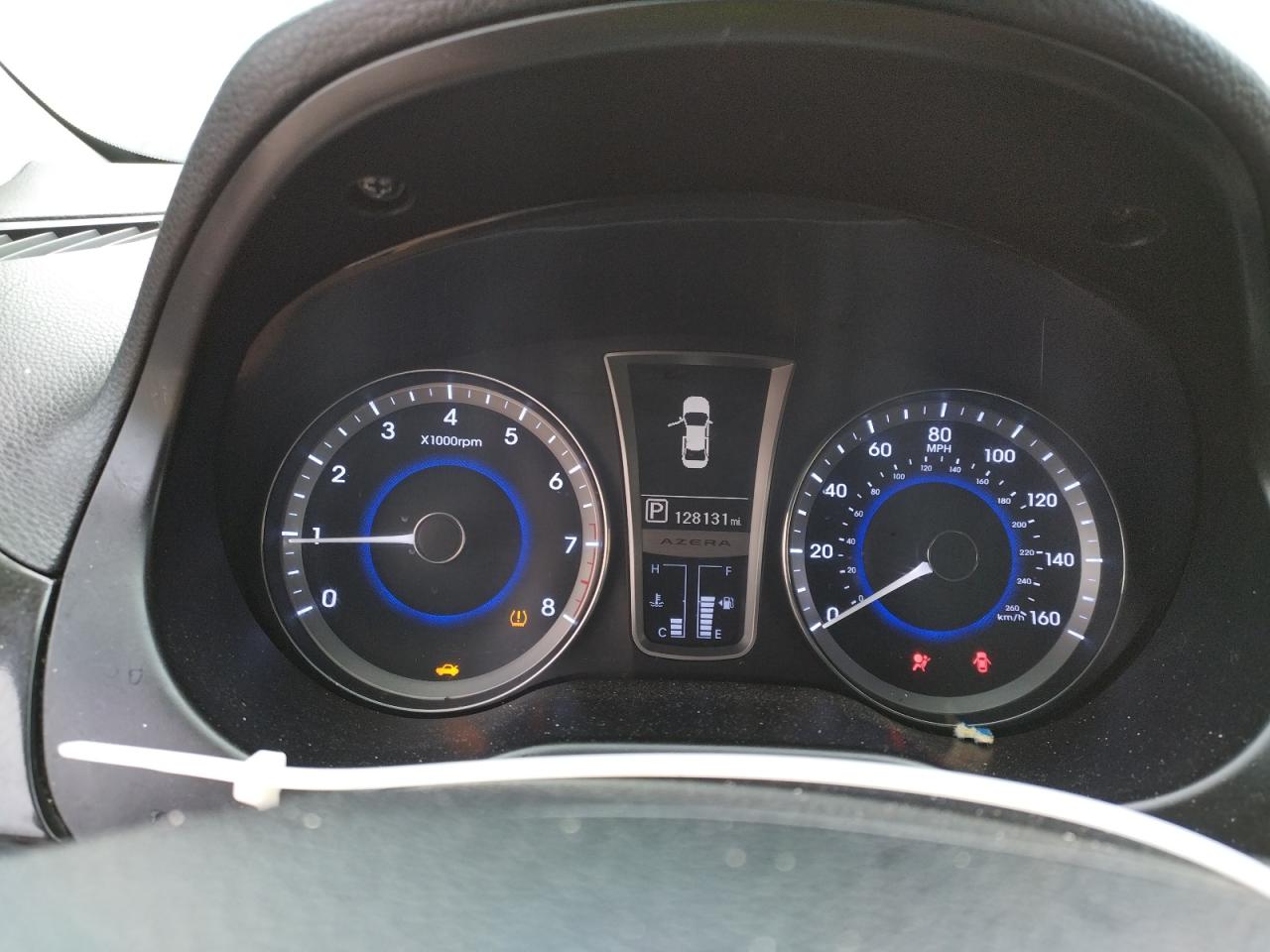 Photo 8 from auction – 2014 HYUNDAI AZERA with VIN KMHFG4JG9EA348904