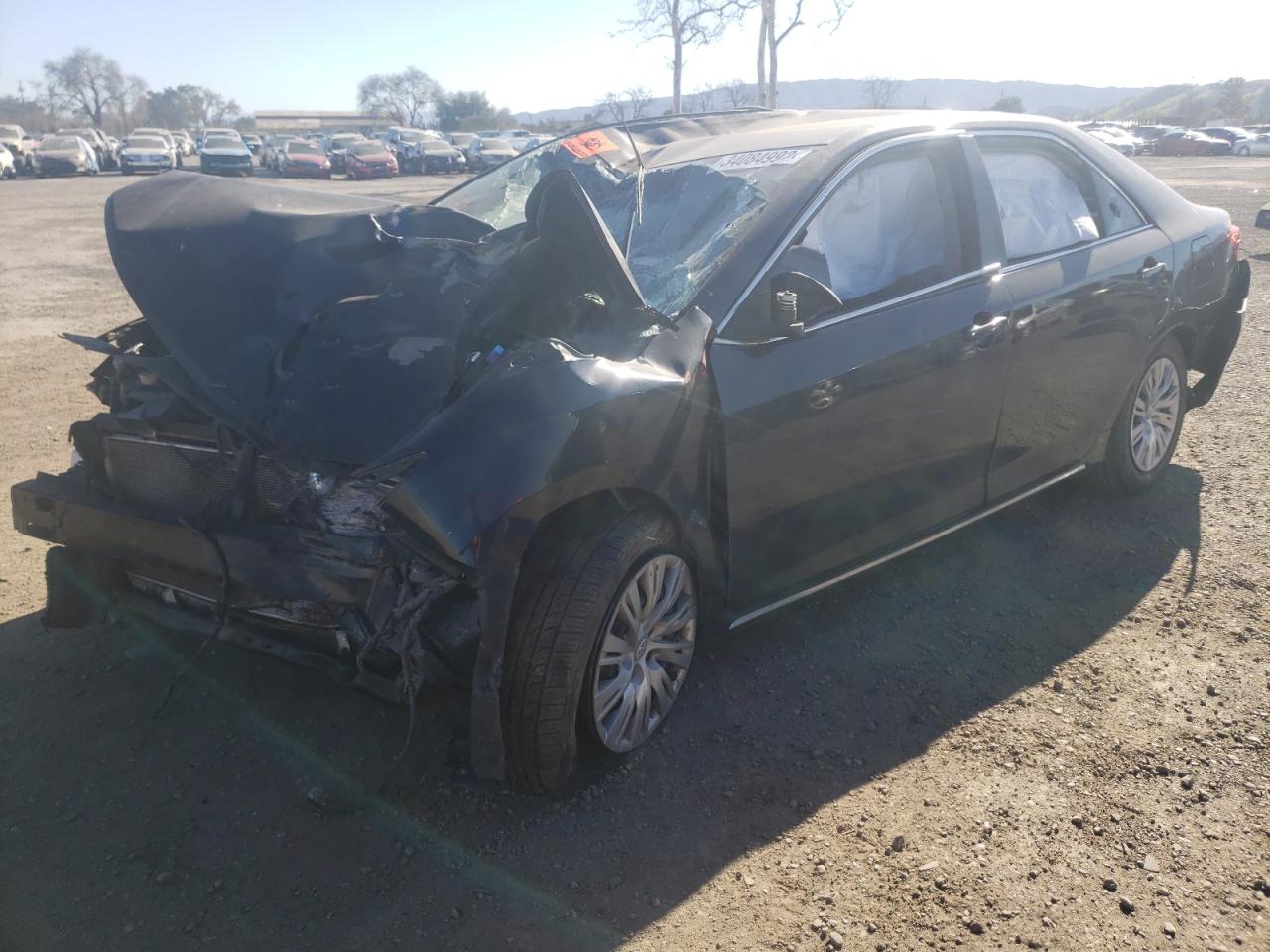 Photo 2 from auction – 2014 TOYOTA CAMRY L with VIN 4T1BF1FK4EU421608