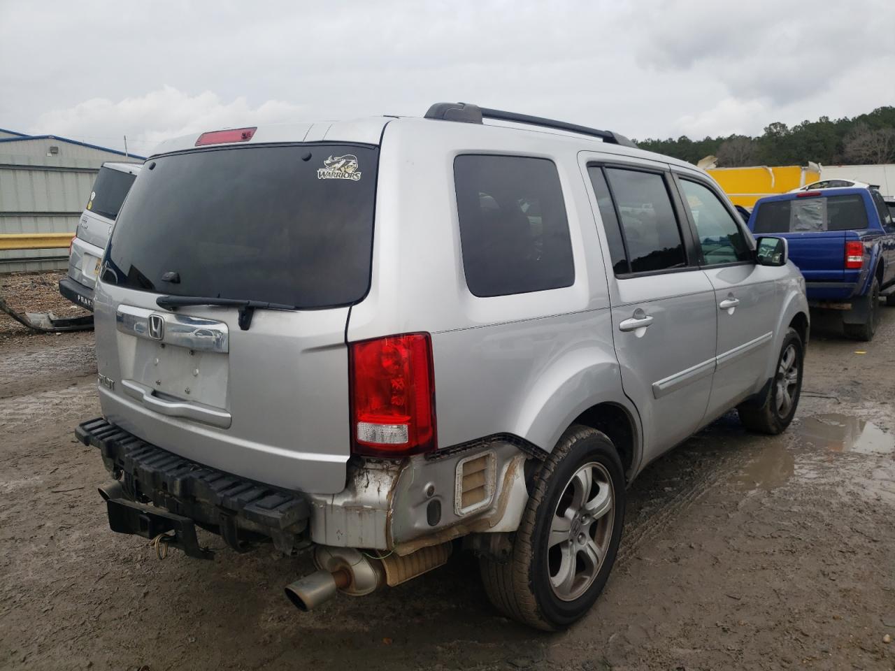 Photo 4 from auction – 2012 HONDA PILOT EX with VIN 5FNYF3H43CB034692