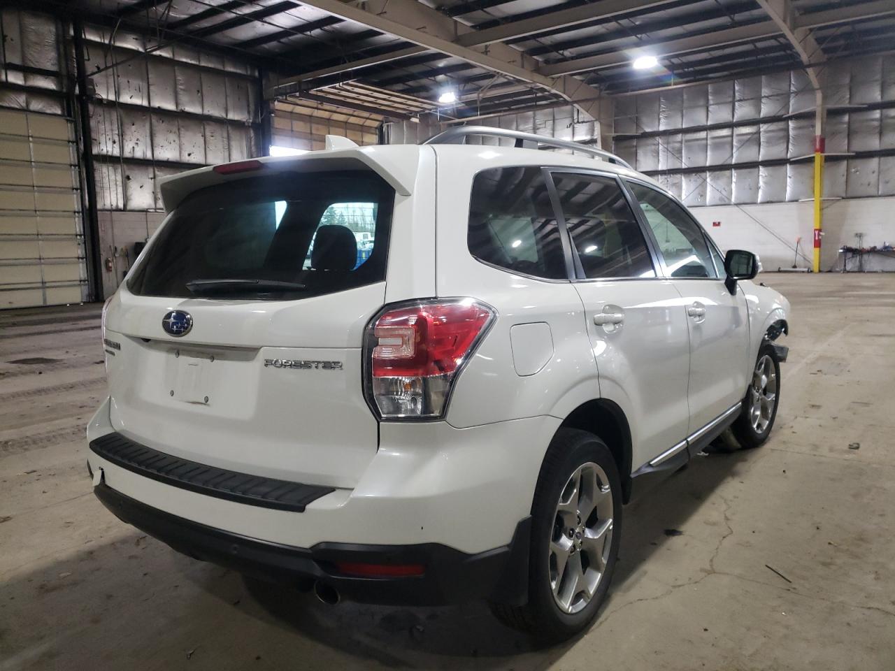 Photo 4 from auction – 2018 SUBARU FORESTER 2 with VIN JF2SJAWC8JH536230