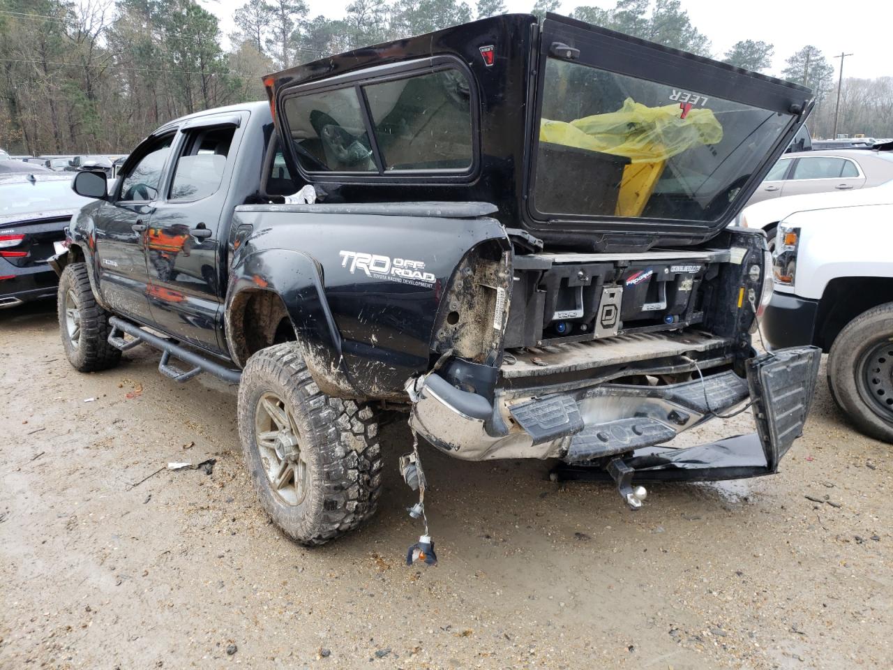 Photo 15 from auction – 2013 TOYOTA TACOMA DOU with VIN 3TMLU4EN8DM124131