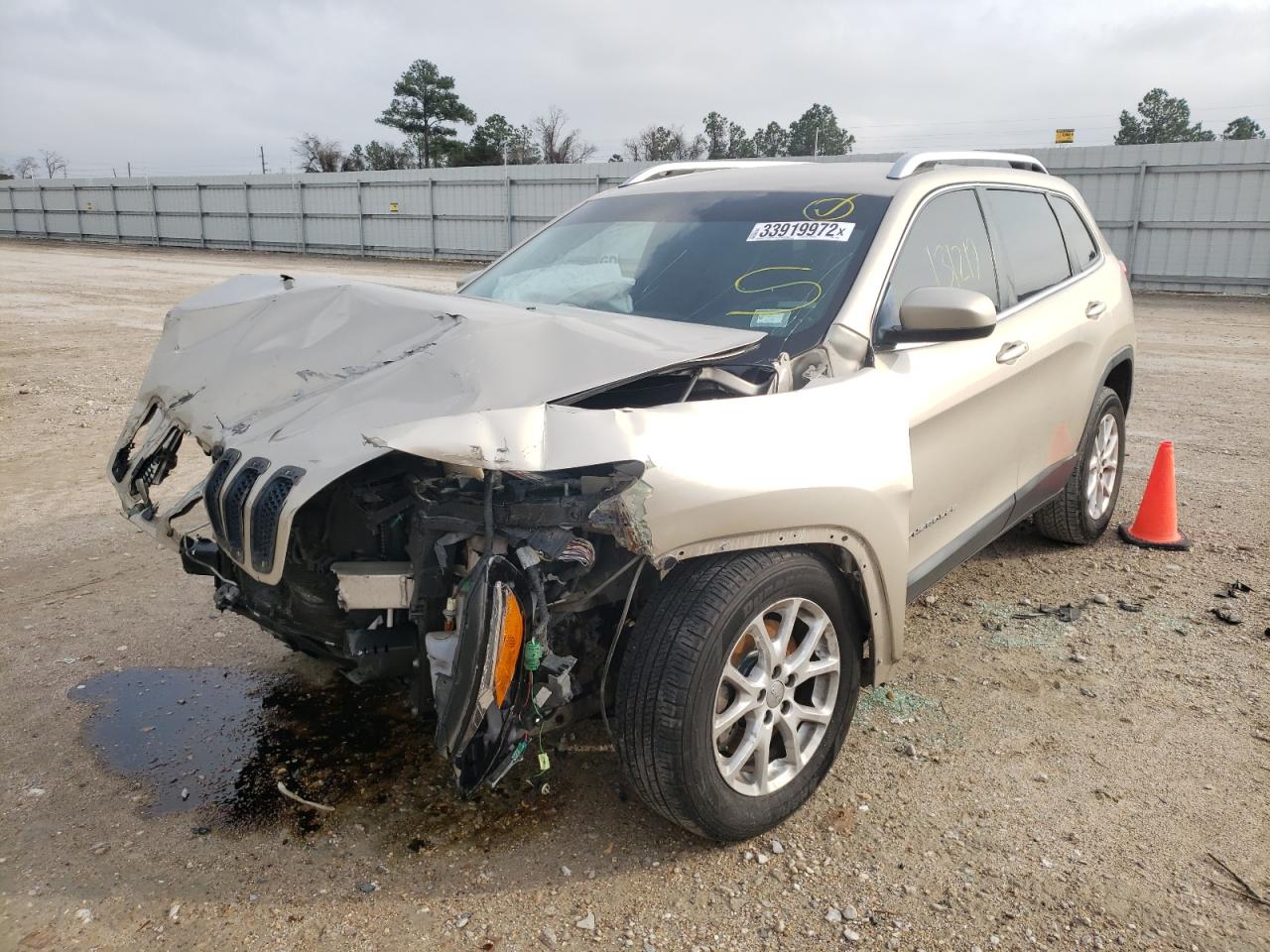 Photo 2 from auction – 2014 JEEP CHEROKEE L with VIN 1C4PJLCB9EW194400