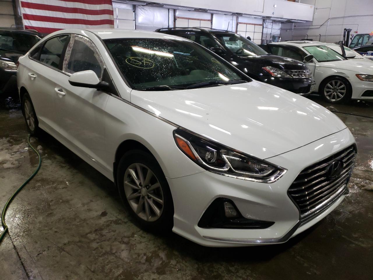 Photo 1 from auction – 2019 HYUNDAI SONATA SE with VIN 5NPE24AF7KH804697