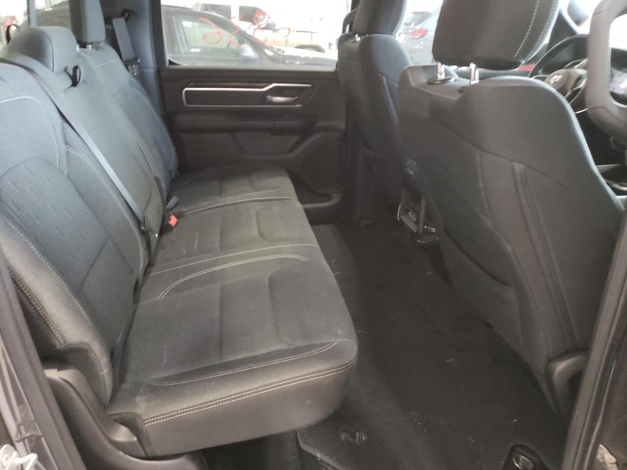 Photo 6 from auction – 2019 RAM 1500 BIG H with VIN 1C6SRFFT1KN577264