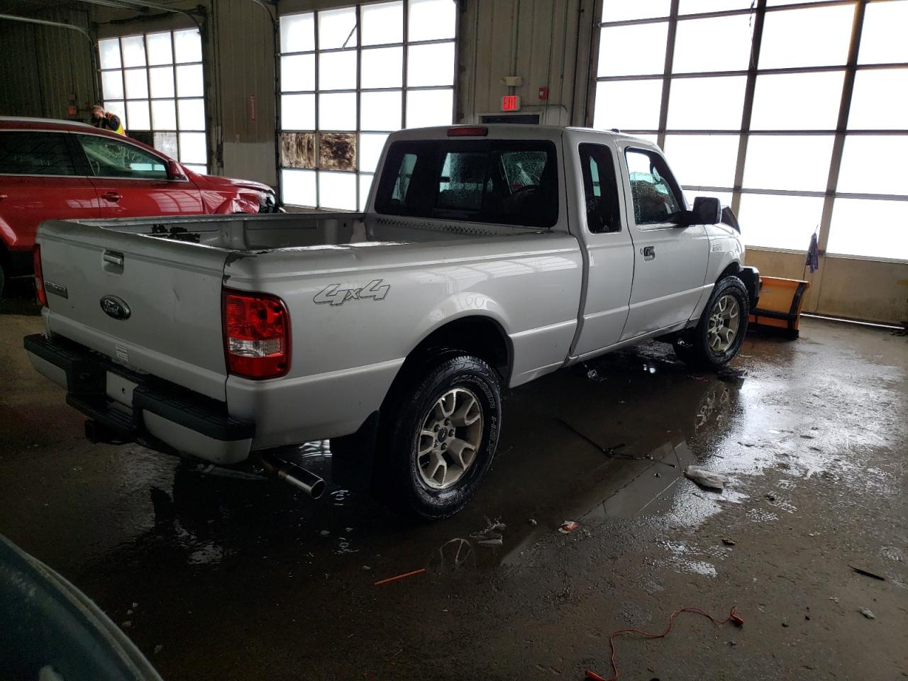 صورة رقم 4 من المزاد - 2010 FORD RANGER SUP مع VIN 1FTLR4FE0APA31979
