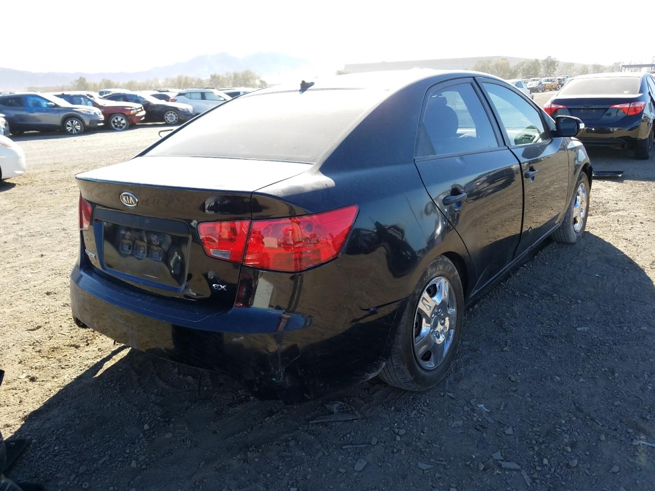 Photo 4 from auction – 2010 KIA FORTE EX with VIN KNAFU4A2XA5270019