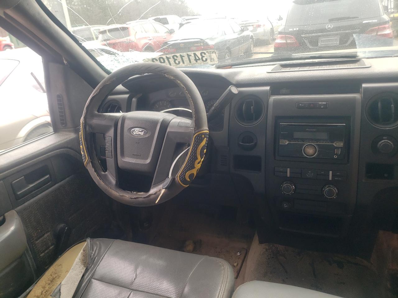 Photo 9 from auction – 2011 FORD F150 with VIN 1FTMF1CM7BKD45358