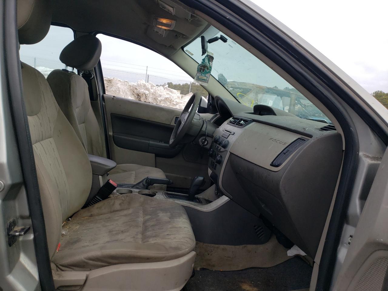 Фото 5 с аукциона – 2008 FORD FOCUS с VIN 1FAHP35N08W215381