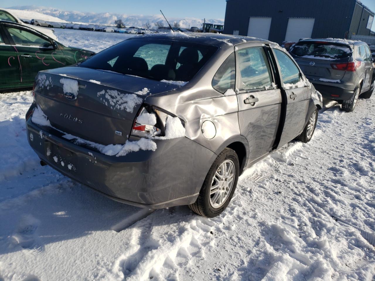 Photo 4 from auction – 2010 FORD FOCUS SE with VIN 1FAHP3FN8AW214550