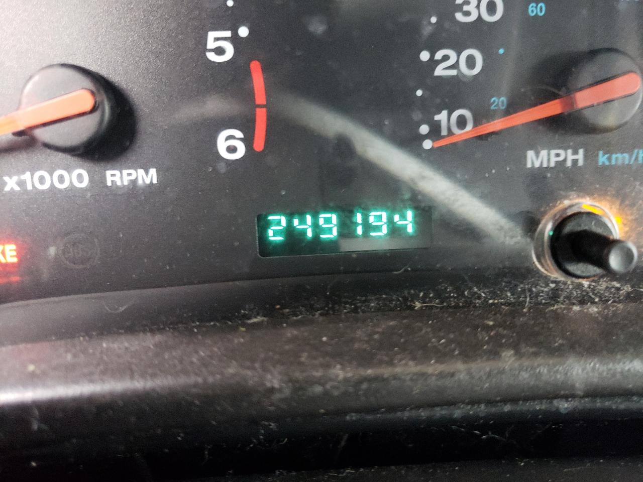 Photo 8 from auction – 2002 JEEP WRANGLER / with VIN 1J4FA39S72P748214