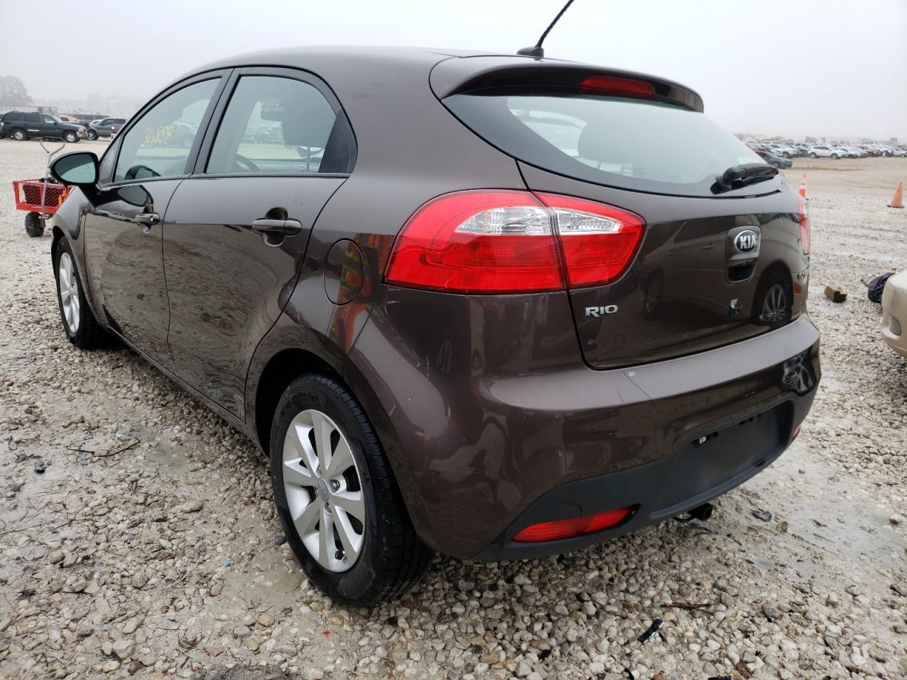 Photo 3 from auction – 2014 KIA RIO EX with VIN KNADN5A33E6353732