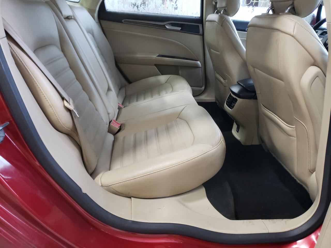 Photo 6 from auction – 2013 FORD FUSION SE with VIN 3FA6P0HR8DR249232