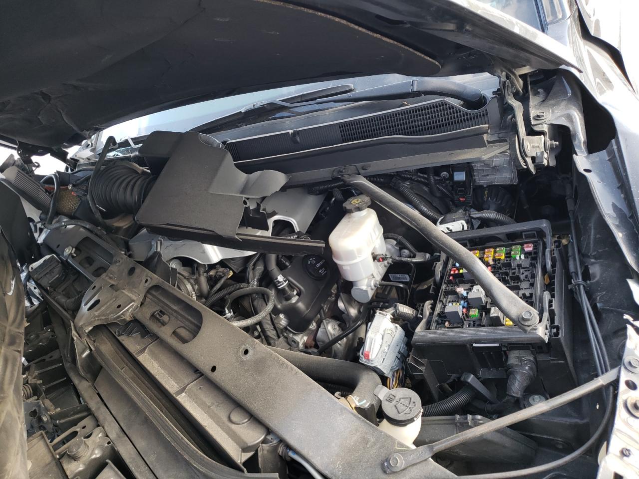 Photo 7 from auction – 2018 CADILLAC ESCALADE E with VIN 1GYS3HKJ5JR349778