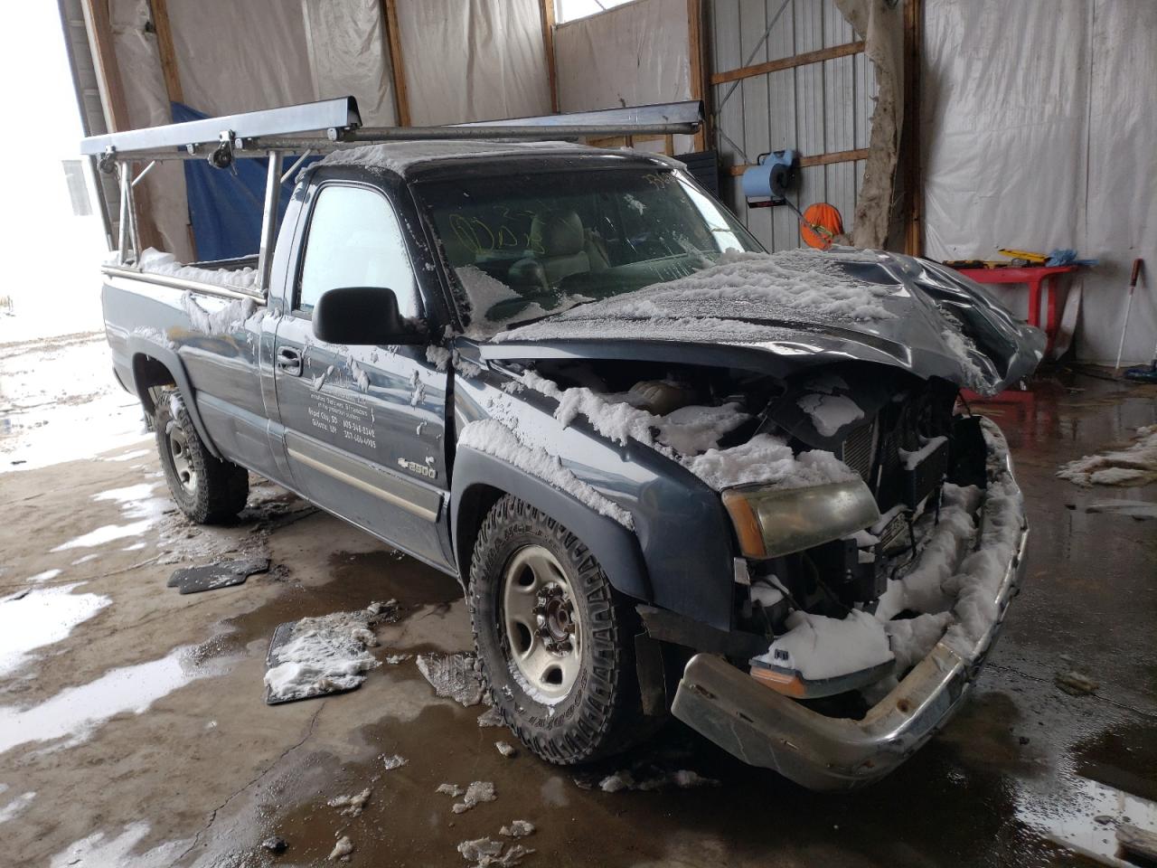 CHEVROLET SILVERADO 2003 with VIN 1GCGC24UX3Z347043 - Photo from auction
