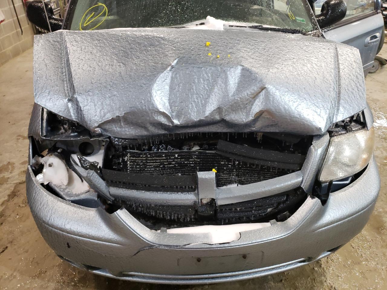 Photo 7 from auction – 2005 DODGE GRAND CARA with VIN 2D4GP44L85R477376