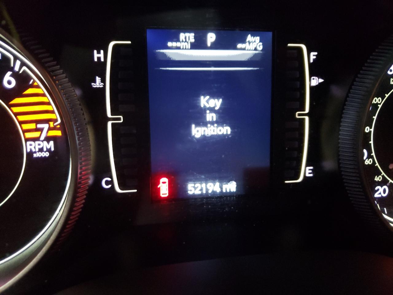 Photo 8 from auction – 2019 JEEP CHEROKEE L with VIN 1C4PJLCB2KD145594